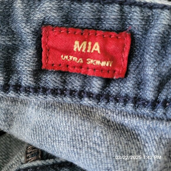 Express Jeans Women 12L Mia Ultra Skinny Nightmare Before Christmas Straight Leg - Picture 7 of 9